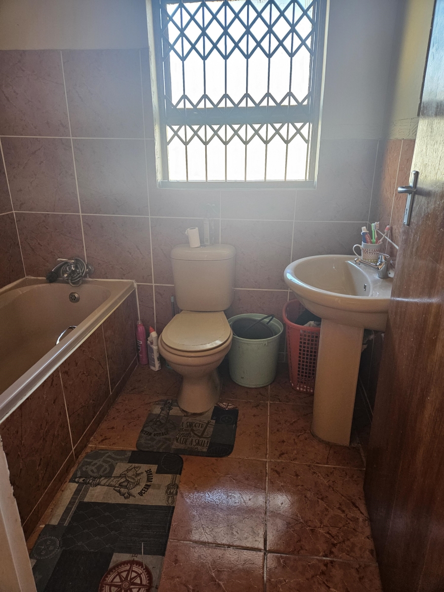 3 Bedroom Property for Sale in Kwadwesi Eastern Cape